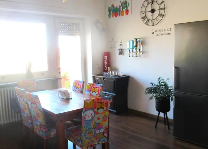 Rooftop Appia Antica , Silent And Reserved Two Bedrooms Two Bathrooms Apartment *
